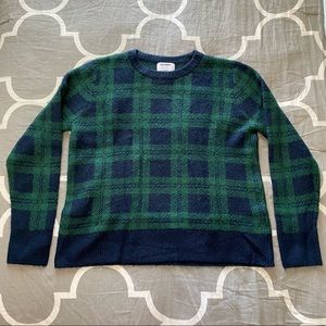 Navy and Green Winter Sweater Old Navy Size Large